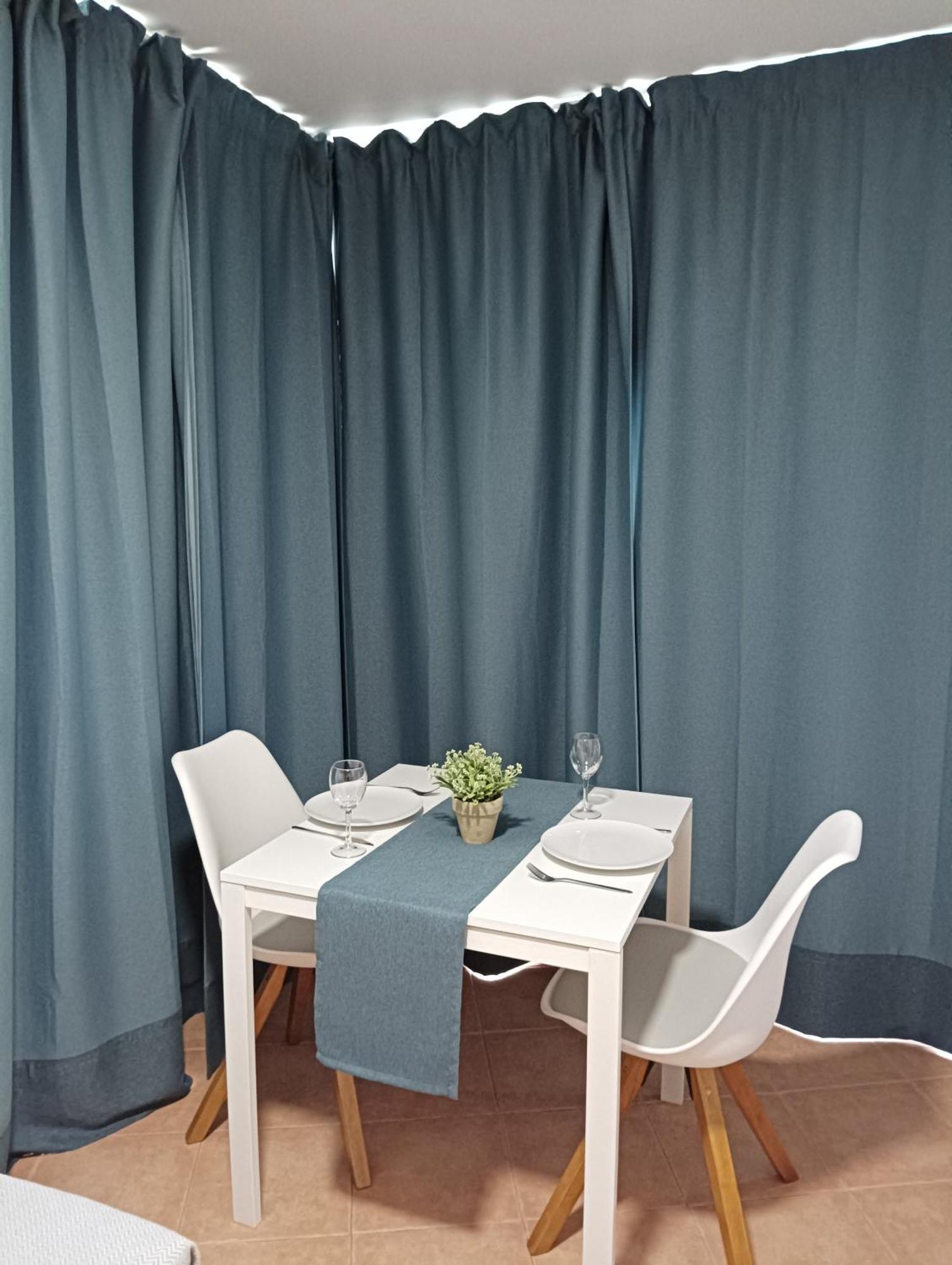 Luminoso Estudio Muy Cerca De La Playa Apartment เบนัลมาเดนา ภายนอก รูปภาพ